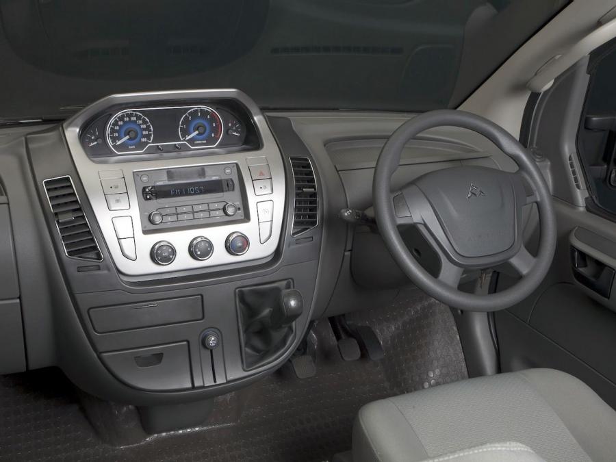 Торпедо LDV V80 SWB 2013 года  (фото 13 из 14)